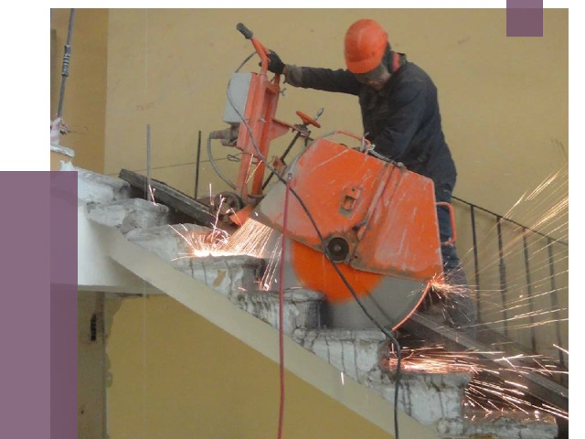 Демонтаж бетонных лестниц в Копейске от 4618 руб. за м2 | ПРОЛЁТ-Кпс