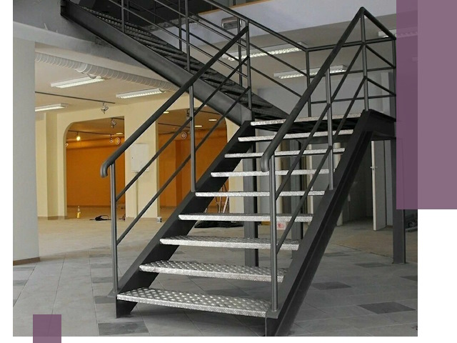 Лестницы для офиса в Копейске: изготовление, монтаж, демонтаж