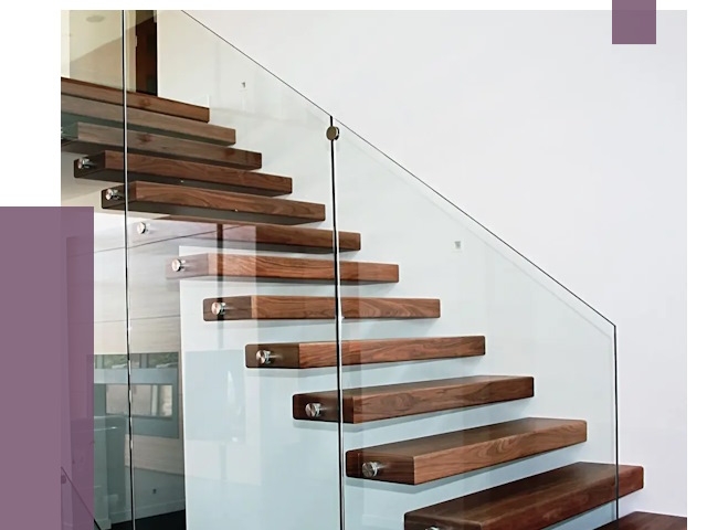 Стеклянные перила для лестницы в Копейске от 14881 руб.