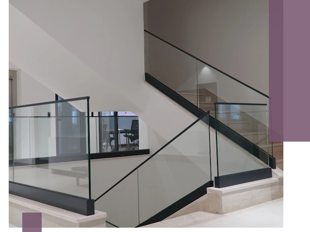 Стеклянные перила премиум-класса с установкой в Копейске