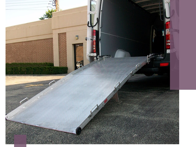 Мобильные пандусы в Копейске — производство, монтаж и аренда