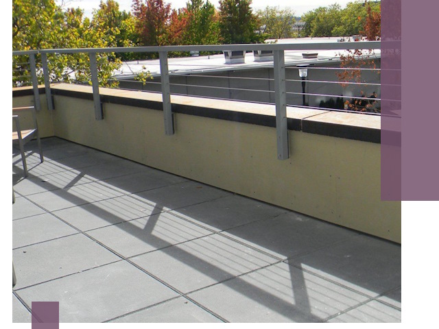 Металлические парапеты под ключ в Копейске: монтаж и изготовление